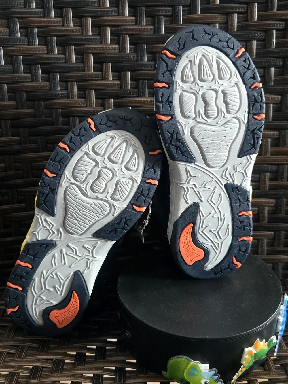🦖Kids Navy & Orange Athletic Shoes 3D lights🦖11 Toddler